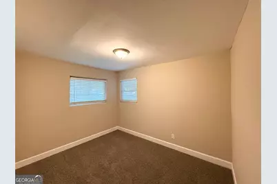 1743 Carter Circle, East Point, GA 30344 - Photo 5