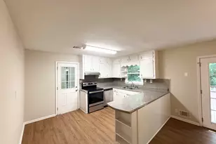 5136 Cornwallis Ct, Stone Mountain, GA 30088 - Photo 7
