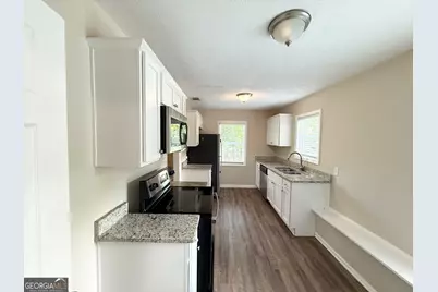 424 Dorsey Road, Hapeville, GA 30354 - Photo 9