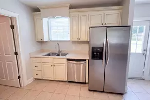 1807 Wimbledon Dr, Thomasville, GA 31792 - Photo 9