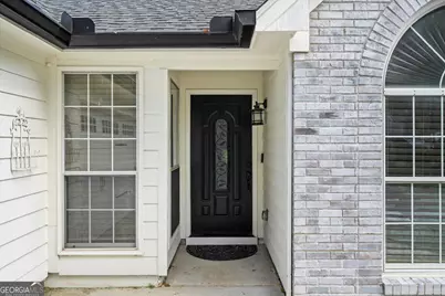 5235 Sterling Trace Court NW, Lilburn, GA 30047 - Photo 3