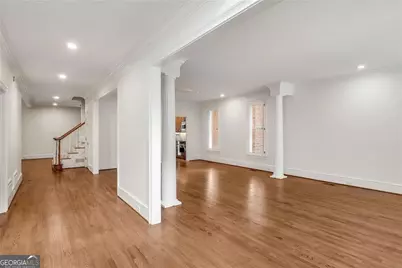 448 Ivy Park Lane NE, Atlanta, GA 30342 - Photo 7