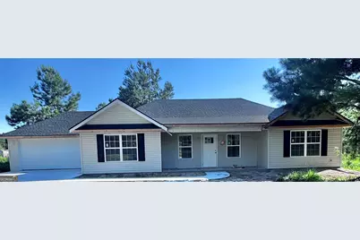 65 Crestview Lane, Claxton, GA 30417 - Photo 1