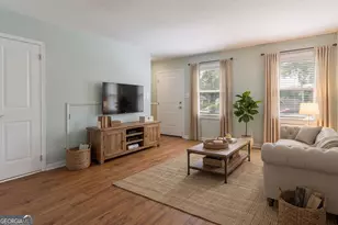 876 College Ave, Athens, GA 30601 - Photo 3