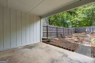 876 College Ave, Athens, GA 30601 - Photo 17