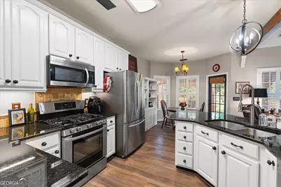 222 Meadow Run, Carrollton, GA 30116 - Photo 17
