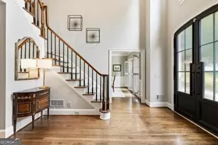 2640 Coachmans Cir, Roswell, GA 30022 - Photo 5