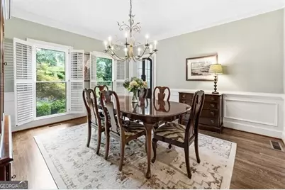 2640 Coachmans Circle, Alpharetta, GA 30022 - Photo 9