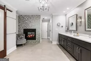 2640 Coachmans Cir, Roswell, GA 30022 - Photo 29