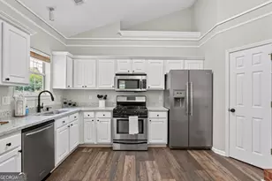 611 Brookwater Dr, Stockbridge, GA 30281 - Photo 17
