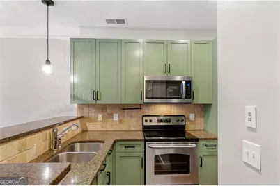 221 Semel Circle NW #260, Atlanta, GA 30309 - Photo 13