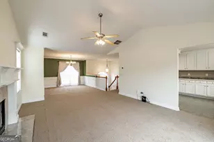 871 Jefferson Walk Cir, Jefferson, GA 30549 - Photo 9