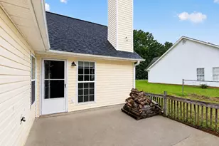 335 Colley St, Grantville, GA 30220 - Photo 19