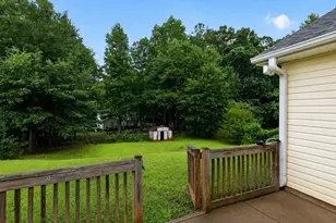 335 Colley St, Grantville, GA 30220 - Photo 21