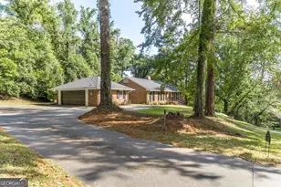 1820 Kirkwood Dr, Macon, GA 31211 - Photo 3