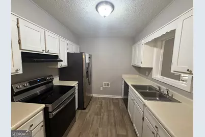 125 S Meadowcliff Circle, Carrollton, GA 30116 - Photo 5