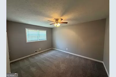 125 S Meadowcliff Circle, Carrollton, GA 30116 - Photo 13