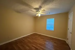 206 Lisa Ct, Hampton, GA 30228 - Photo 7