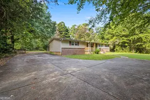 1565 Gordon Rd, Moreland, GA 30259 - Photo 3