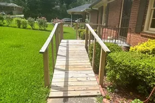 2095 Lilac Ln, Decatur, GA 30032 - Photo 3