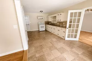 2095 Lilac Ln, Decatur, GA 30032 - Photo 5