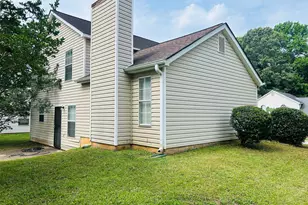 7018 New Dale Rd, Rex, GA 30273 - Photo 3