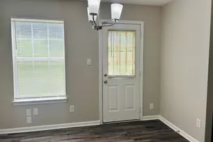 7018 New Dale Rd, Rex, GA 30273 - Photo 11