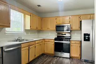 7018 New Dale Rd, Rex, GA 30273 - Photo 13