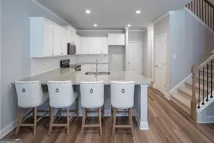 5525 Leyland Dr, Flowery Branch, GA 30542 - Photo 5