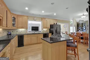 3581 Kilpatrick Ln, Snellville, GA 30039 - Photo 13