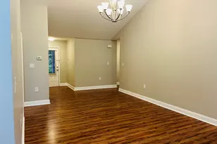 5750 Crest Hill Dr, Buford, GA 30518 - Photo 9