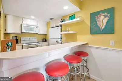 1524 Wood Avenue #215, Saint Simons, GA 31522 - Photo 5