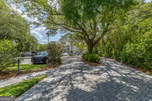 1524 Wood Ave, Saint Simons, GA 31522 - Photo 17