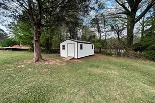 720 Jewel Pl, Lilburn, GA 30047 - Photo 29