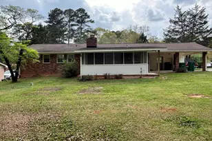 720 Jewel Pl, Lilburn, GA 30047 - Photo 33