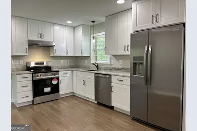 720 Jewel Place, Lilburn, GA 30047 - Photo 5