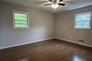 720 Jewel Pl, Lilburn, GA 30047 - Photo 19