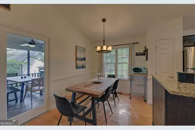 303 River Point Road, Martin, GA 30557 - Photo 7
