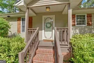 303 River Point Rd, Martin, GA 30557 - Photo 3