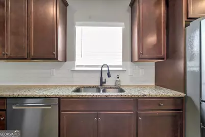 221 Woodford Drive, Canton, GA 30115 - Photo 15