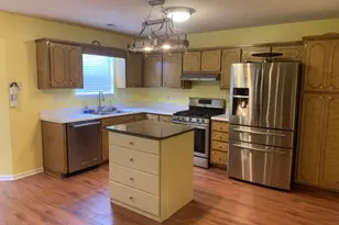 1406 Misty Ridge Ct, Hampton, GA 30228 - Photo 5