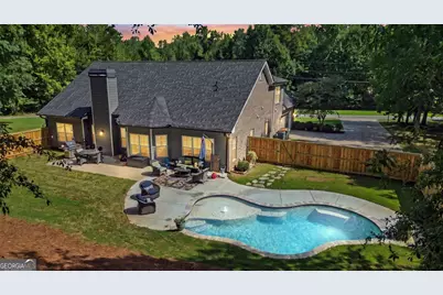 2305 Hawthorne Trace, Monroe, GA 30655 - Photo 17