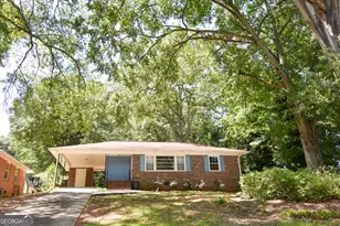 1541 Oakhill Dr, Griffin, GA 30223 - Photo 1