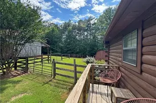 8911 Daer Water Dr, Winston, GA 30187 - Photo 17