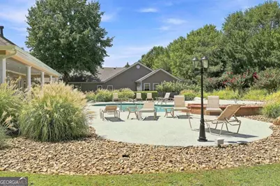2102 Commonwealth Circle, Newnan, GA 30263 - Photo 35