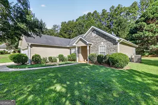 180 Shenandoah Dr, Covington, GA 30016 - Photo 1