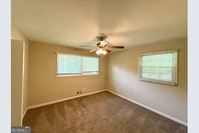 2839 Waters Road SW, Atlanta, GA 30354 - Photo 7