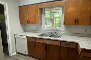 124 Alexander Ave, Reidsville, GA 30453 - Photo 5