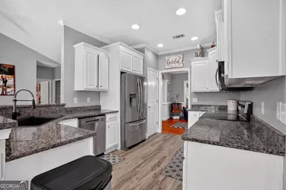 171 Windsor Court, Williamson, GA 30292 - Photo 7