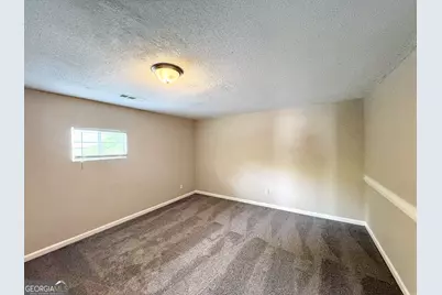 6249 Phillips Lake Way, Lithonia, GA 30058 - Photo 7